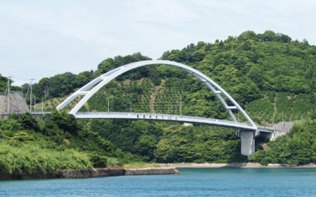 中の瀬戸大橋（６号橋）